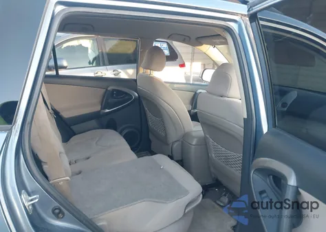 2007 Toyota Rav4 Limited z USA, uszkodzony, nr VIN JTMBD31V276041116